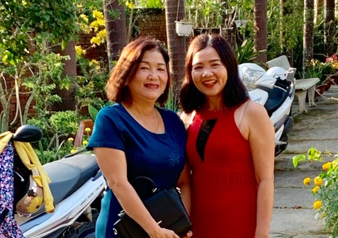 BẠN BÈ CHỢ LÁCH ĐẾN CÀ PHÊ CÙNG LƯƠNG MINH BẠN BÈ CHỢ LÁCH ĐẾN CÀ PHÊ CÙNG LƯƠNG MINH